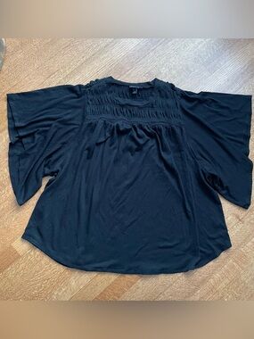 Torrid Smocked Women’s Blouse 3x Black Flowy Bell Sleeves Boho-Chic Peasant Top